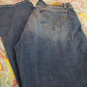 Levi's 529 curvy bootcut size 12